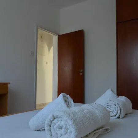 Faros A102 Πάφος