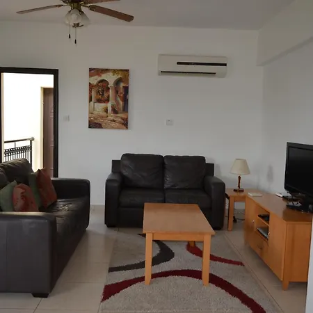 Faros A102 * פאפוס